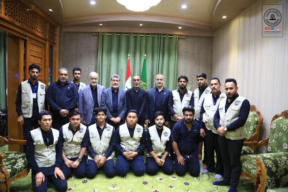 In pictures  Alkufa Grand Mosque Secretary-General honors Khuddam Alaqila Procession for their efforts in commemorating occasion of  Imam Ali's Martyrdom