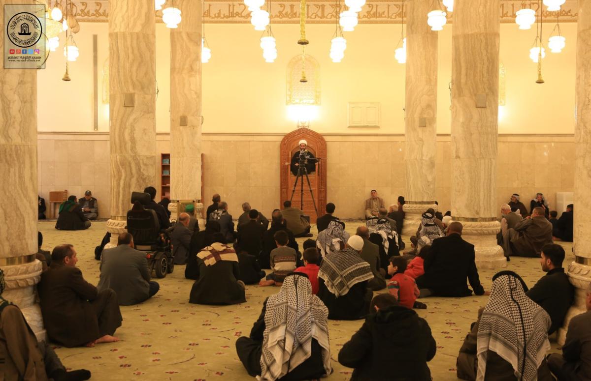 مجلس العزاء الاسبوعي في مسجد الكوفة المعظم