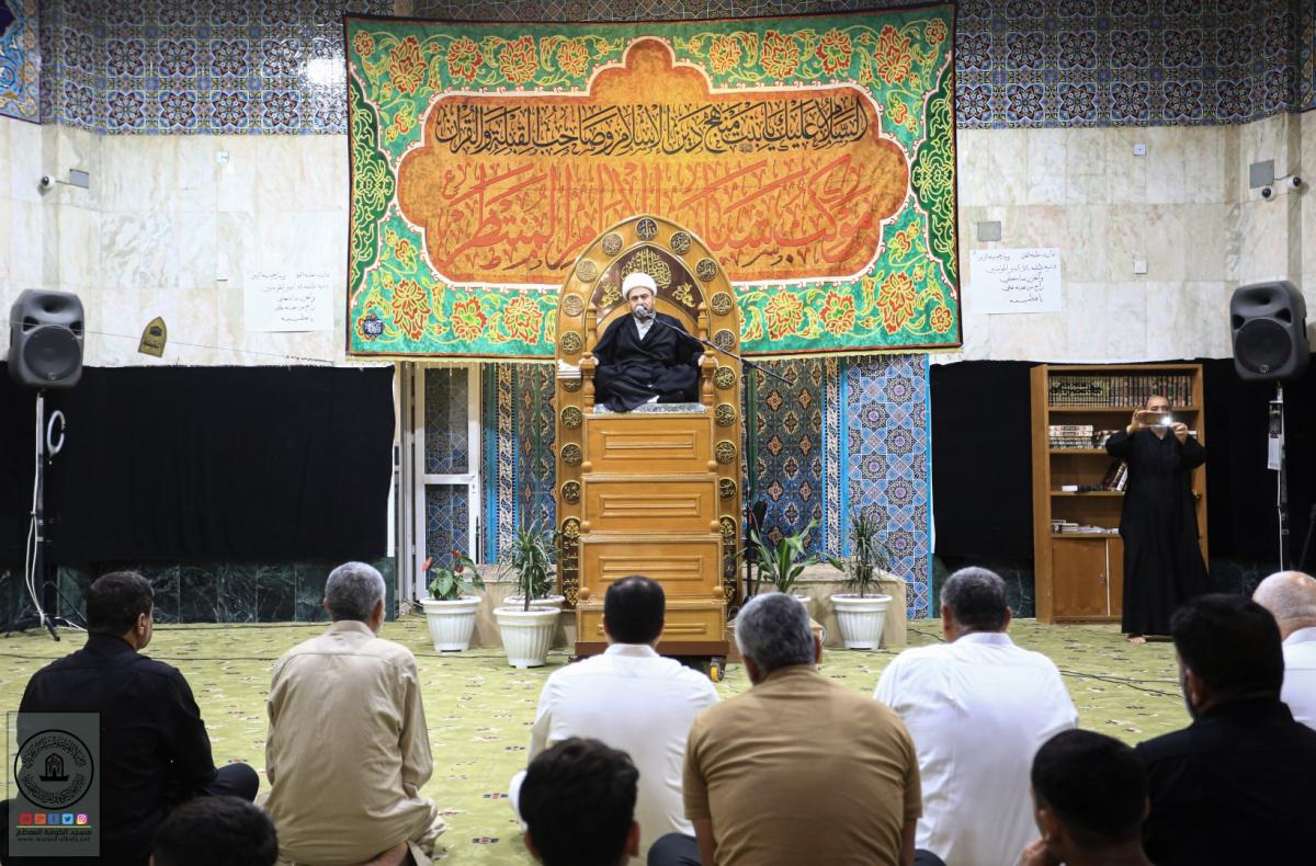 موكب شباب الإمام المنتظر (عجل الله فرجه الشريف) يقيم العزاء بذكرى شهادة أمير المؤمنين (عليه السلام) في مسجد الحمراء